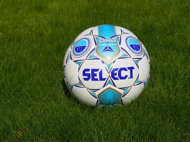 通过中场的 通过中场的